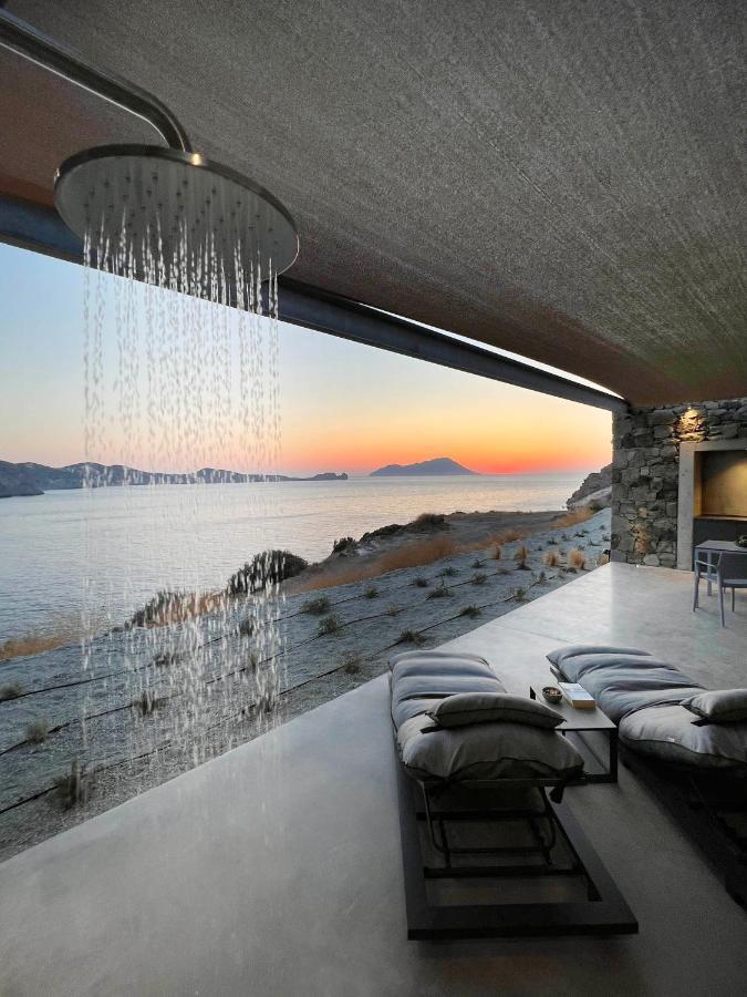 Echoes Milos Plaka  ภายนอก รูปภาพ