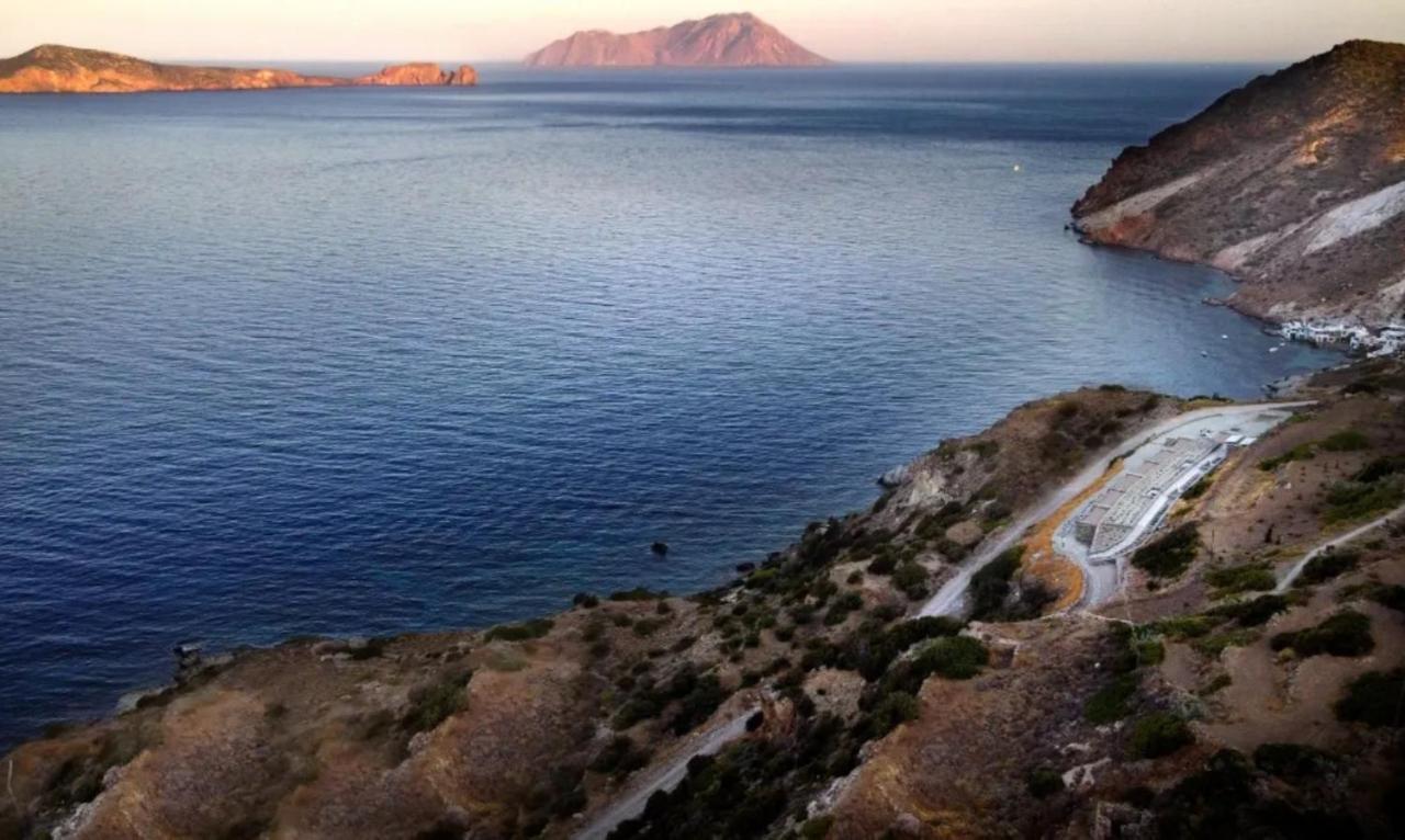 Echoes Milos Plaka  ภายนอก รูปภาพ